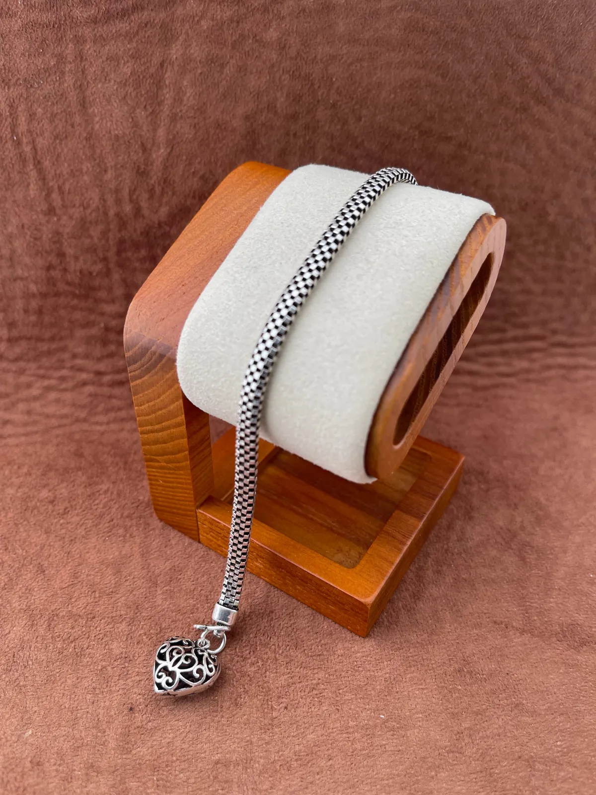 Pulseira esteira Tailândia com coração pendurado M - 1