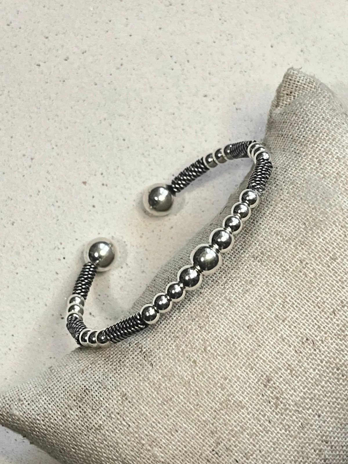 Bracelete tailandês bolas infantil  - 1