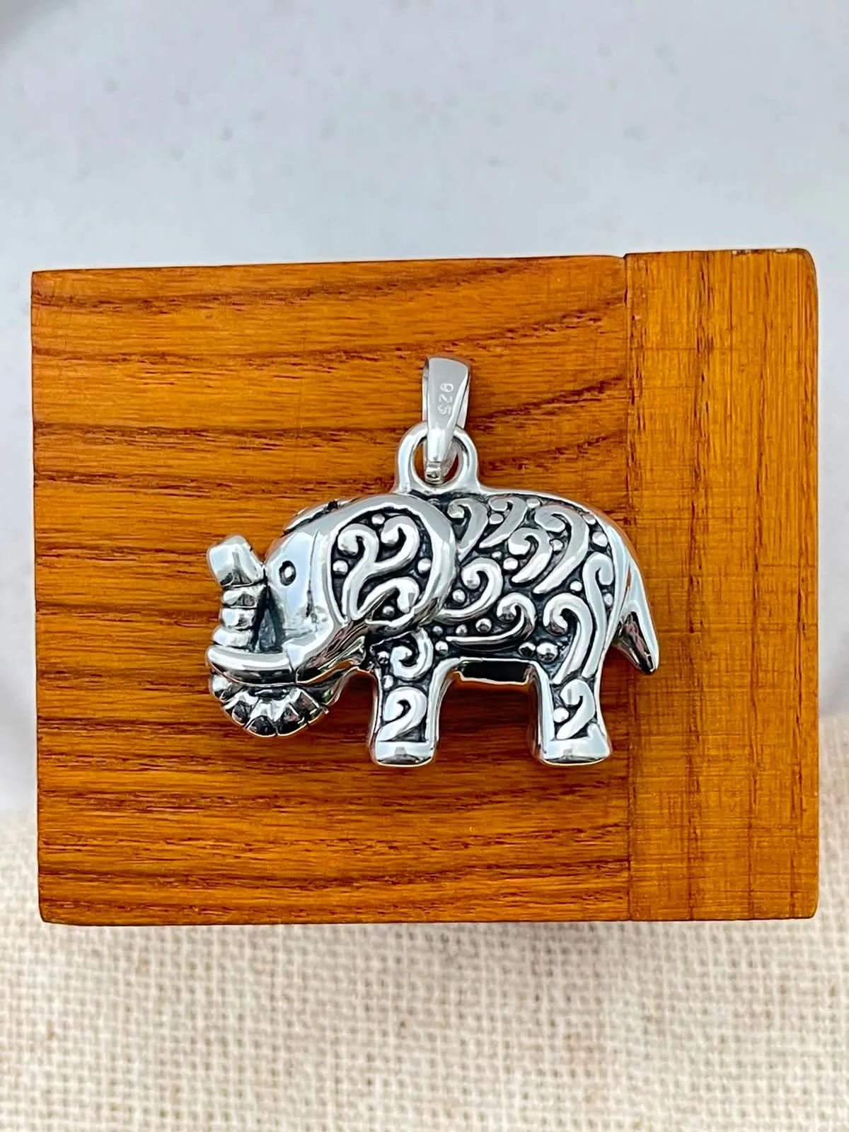Pingente maxi elefante eletroformação  - 1