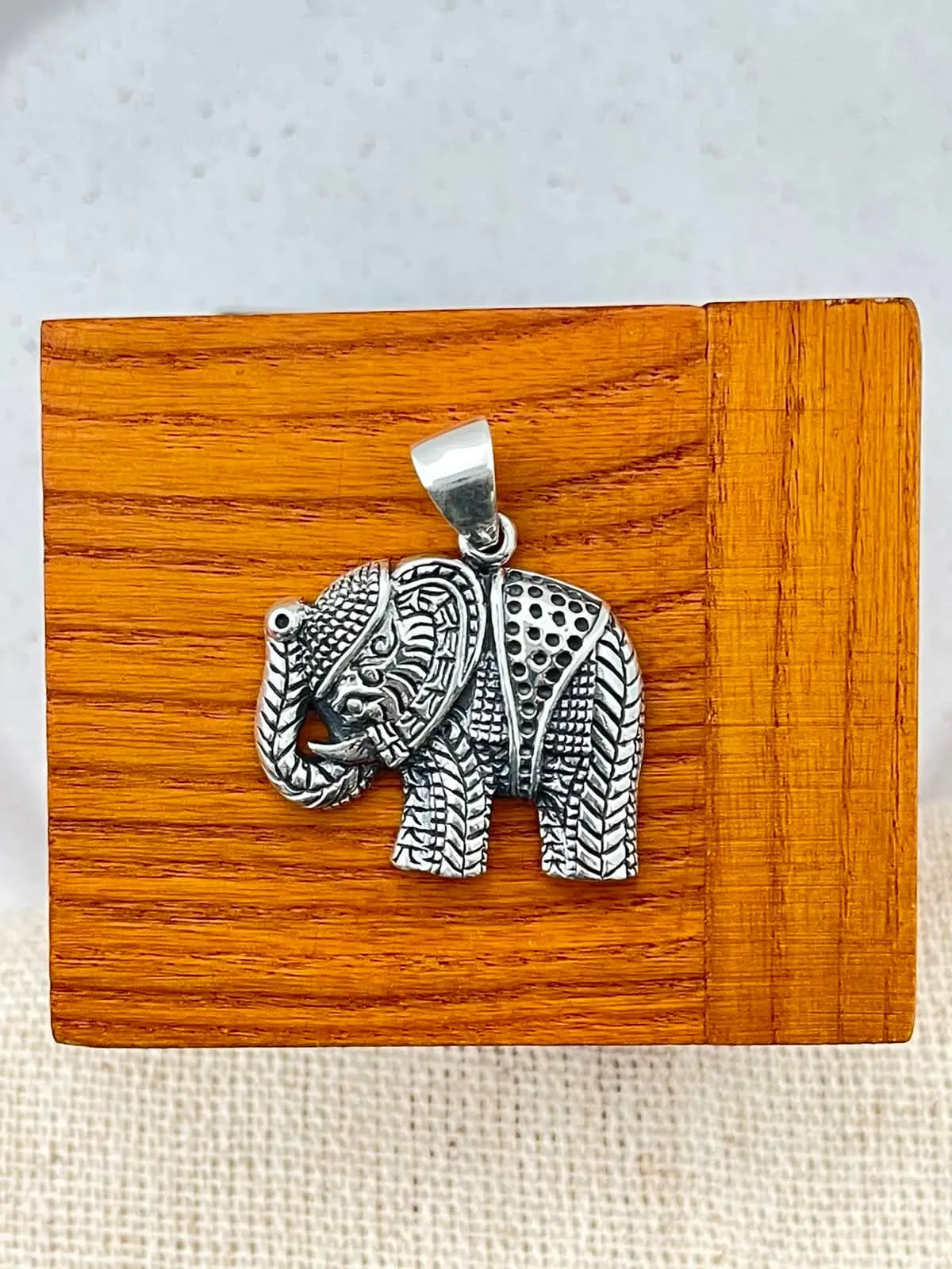 Pingente elefante maxi maciço  - 1
