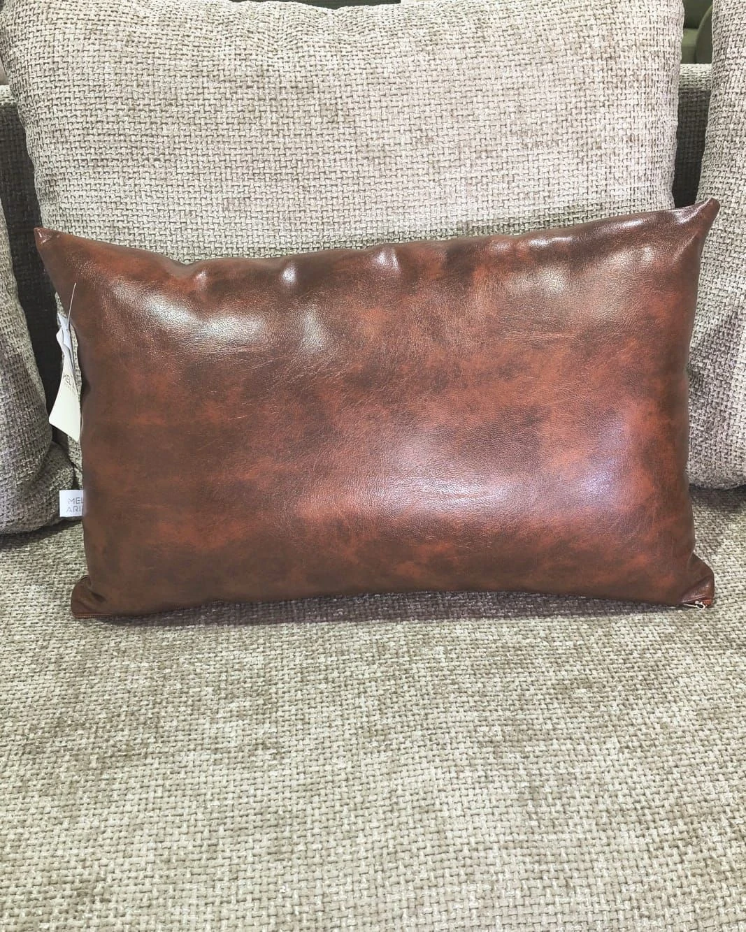 Almofada Couro Briar Baguete G - 1