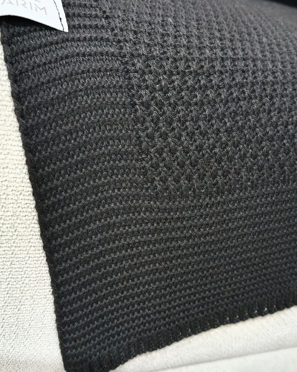 Manta xale em tricô com tassel