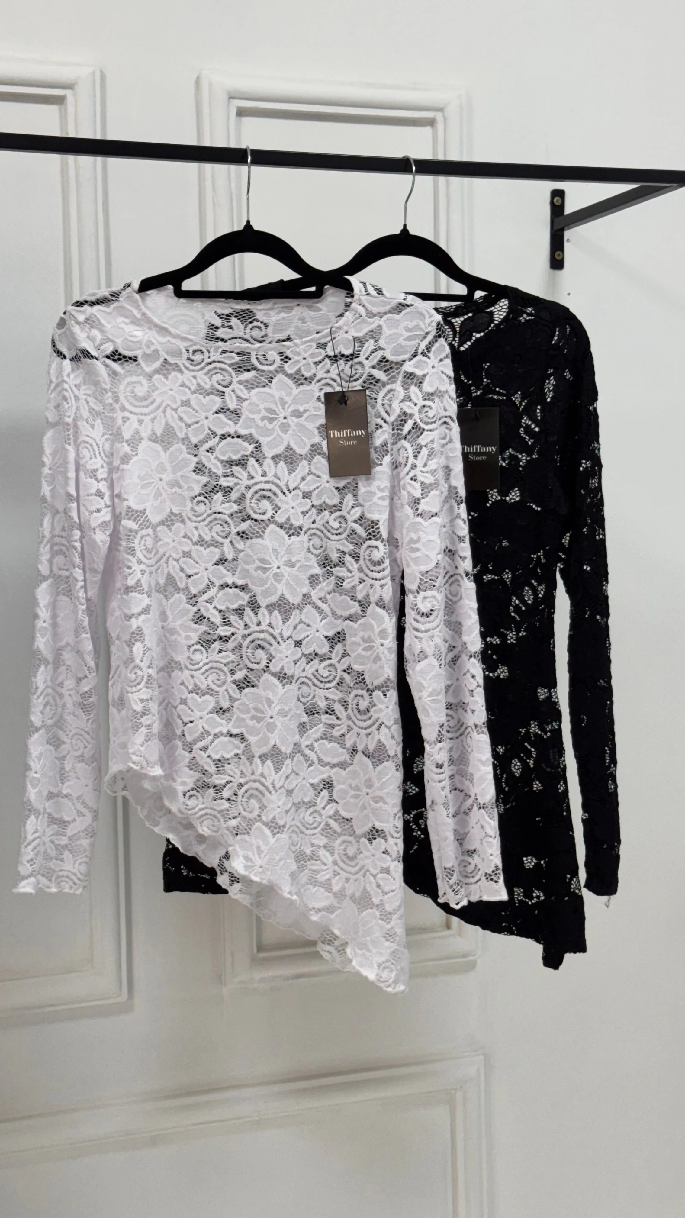 BLUSA ASSIMETRICA RENDA LIZ - 2