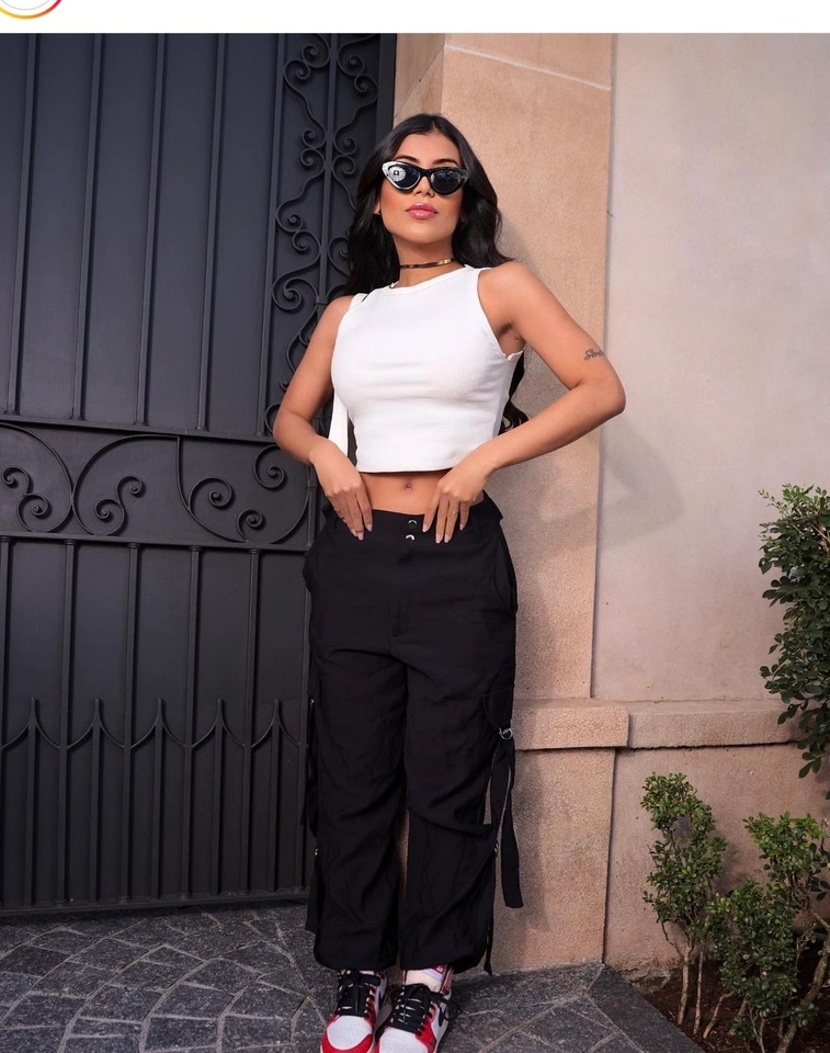 Cropped Briana - 4