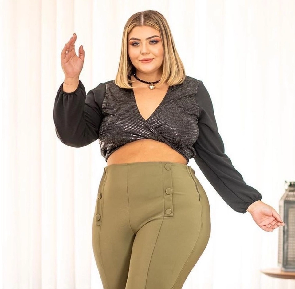 Cropped Ludimila 