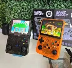 Console Portátil R36S 64GB | Mais de 15.000 Jogos | Tela IPS 3.5" - 1