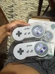 Video Game Retrô SF900 | 2400 Jogos Clássicos | 2 Controles Sem Fio - 5