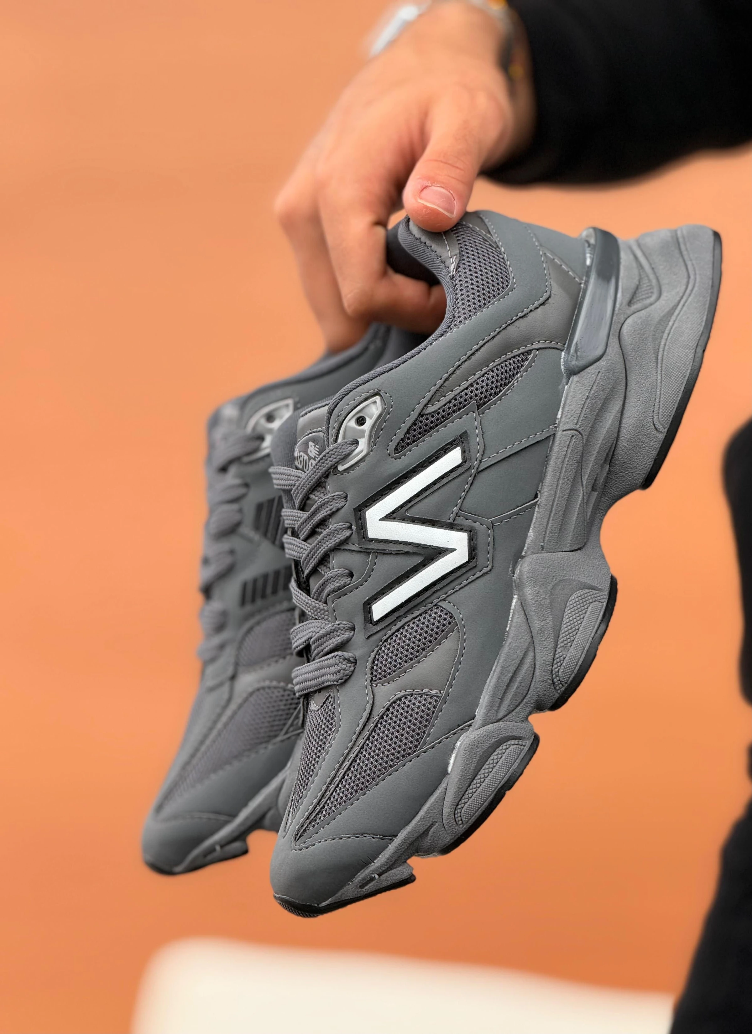 TÊNIS NEW BALANCE 9060 bege - 5