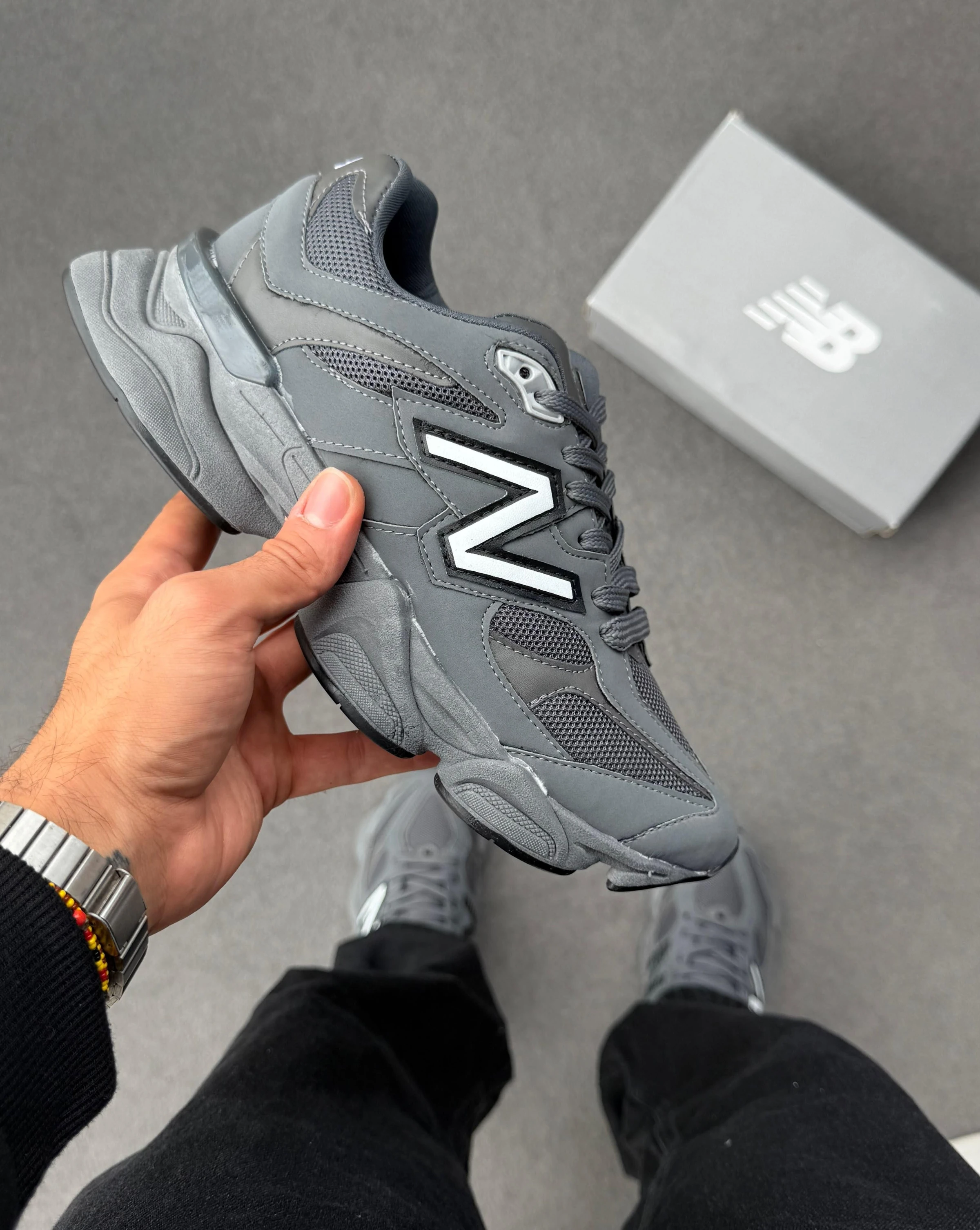 TÊNIS NEW BALANCE 9060 bege - 4