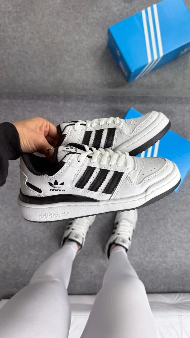 TÊNIS ADIDAS FÓRUM LOW 00s branco preto  - 2