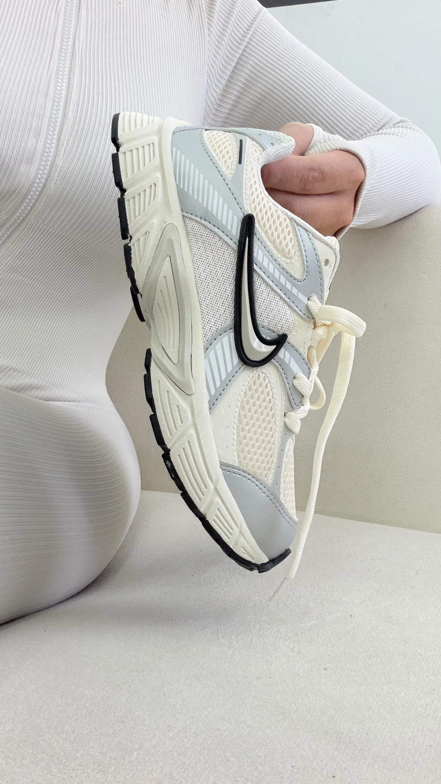 TÊNIS Nike V5 RNR - linha luxa OFF PRETO  - 4