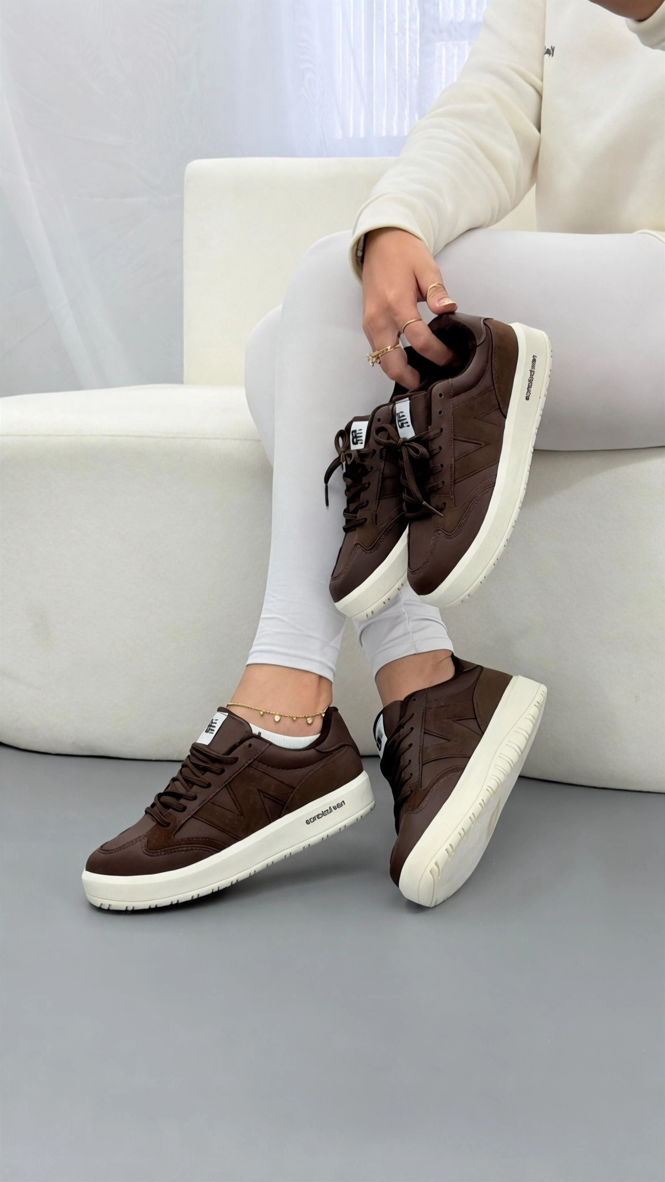 TÊNIS NEW BALANCE CT 303 MARROM  - 3
