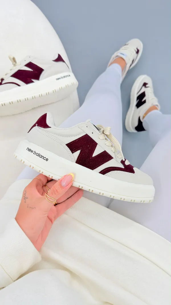 TÊNIS NEW BALANCE CT 303 off BORDÔ