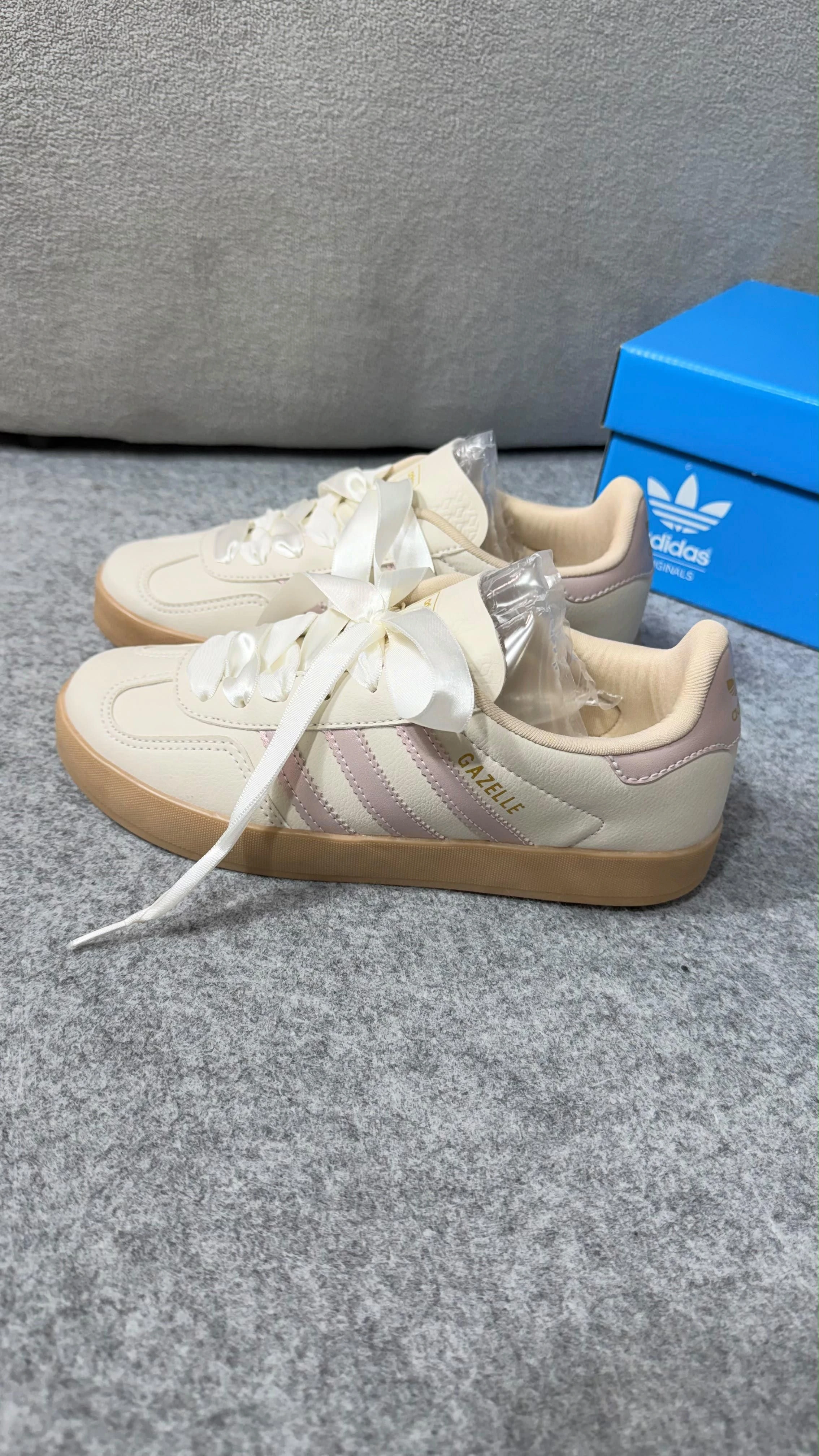 TÊNIS ADIDAS GAZELLE BEGE rose  - 5