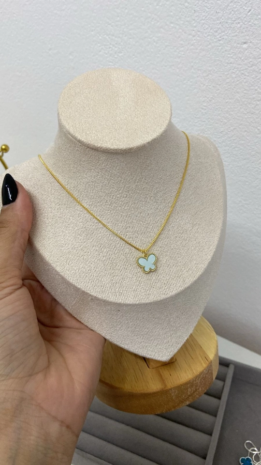 COLAR BORBOLETINHA - DOURADO - imagem 3
