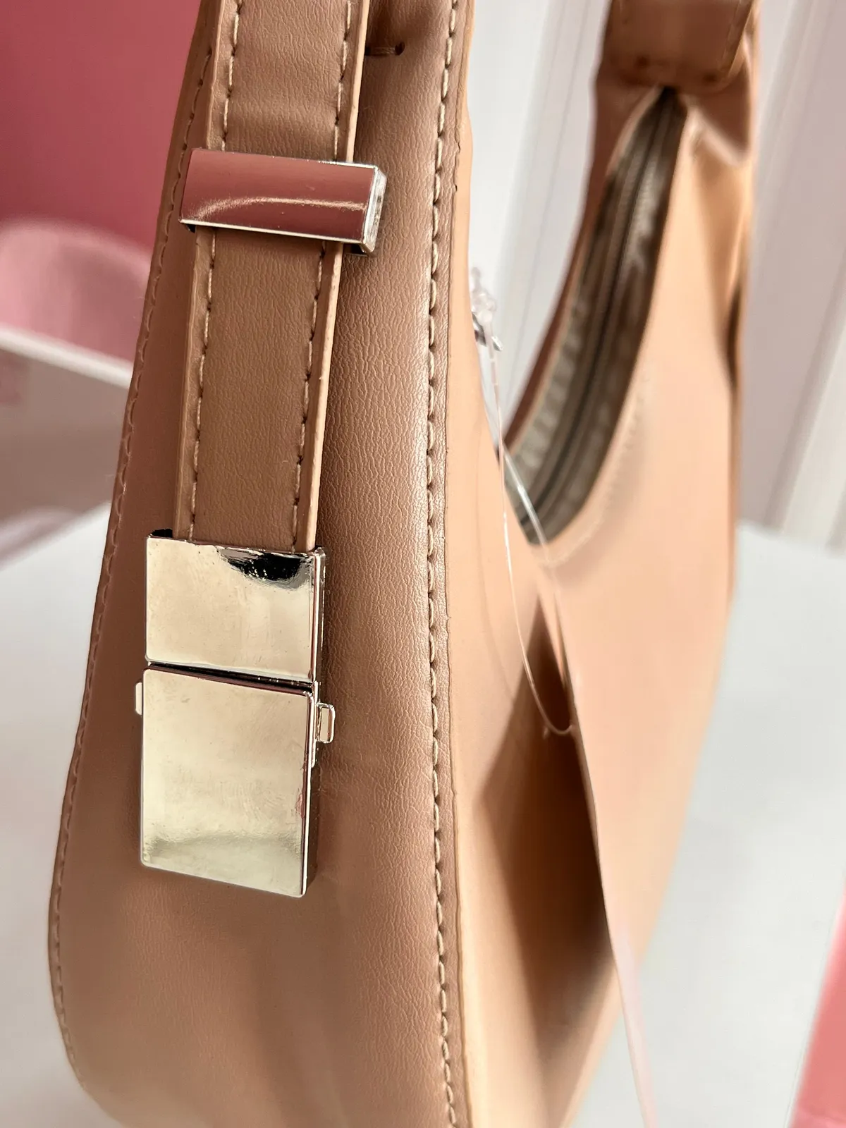 Bolsa Meia Lua Baguete Bege M - 3