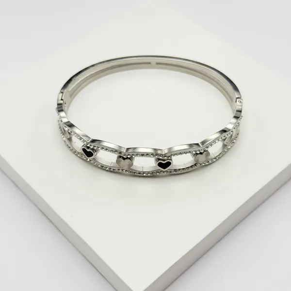 Bracelete corações
