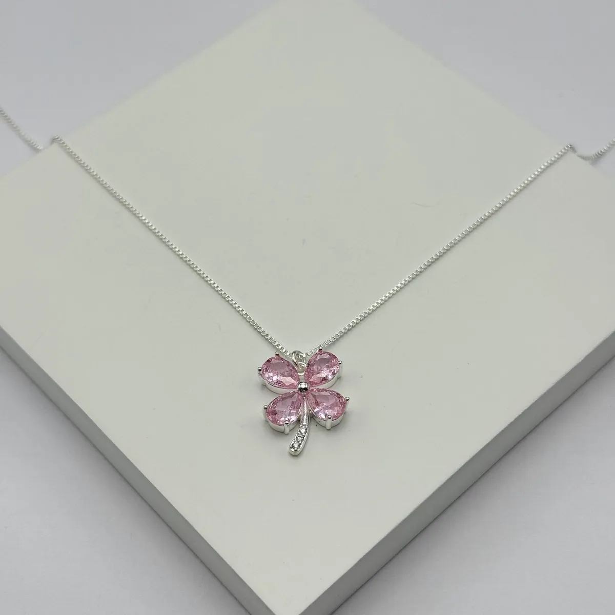 Colar flor rosa - 2