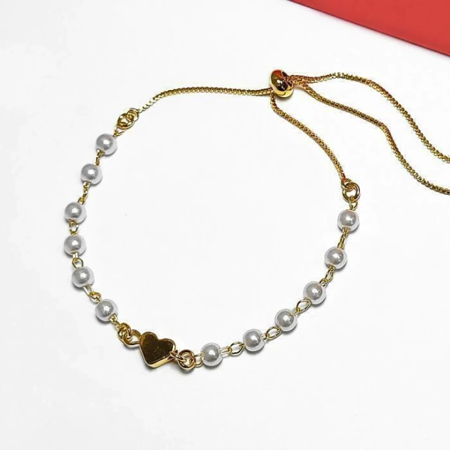 Pulseira regulável pérolas e coração