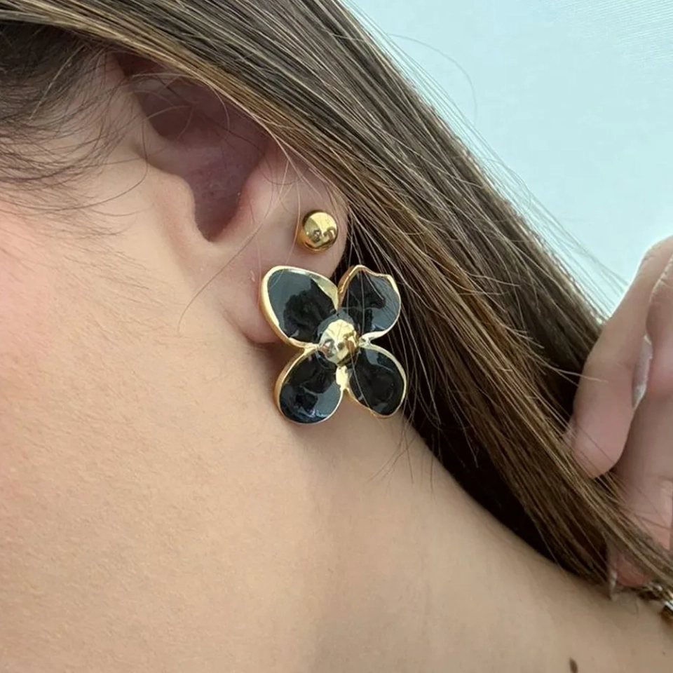 Brinco flor preta - 2