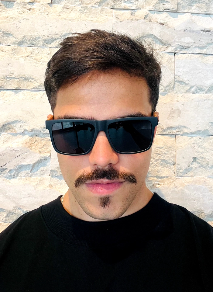 Bruce All Black - 4