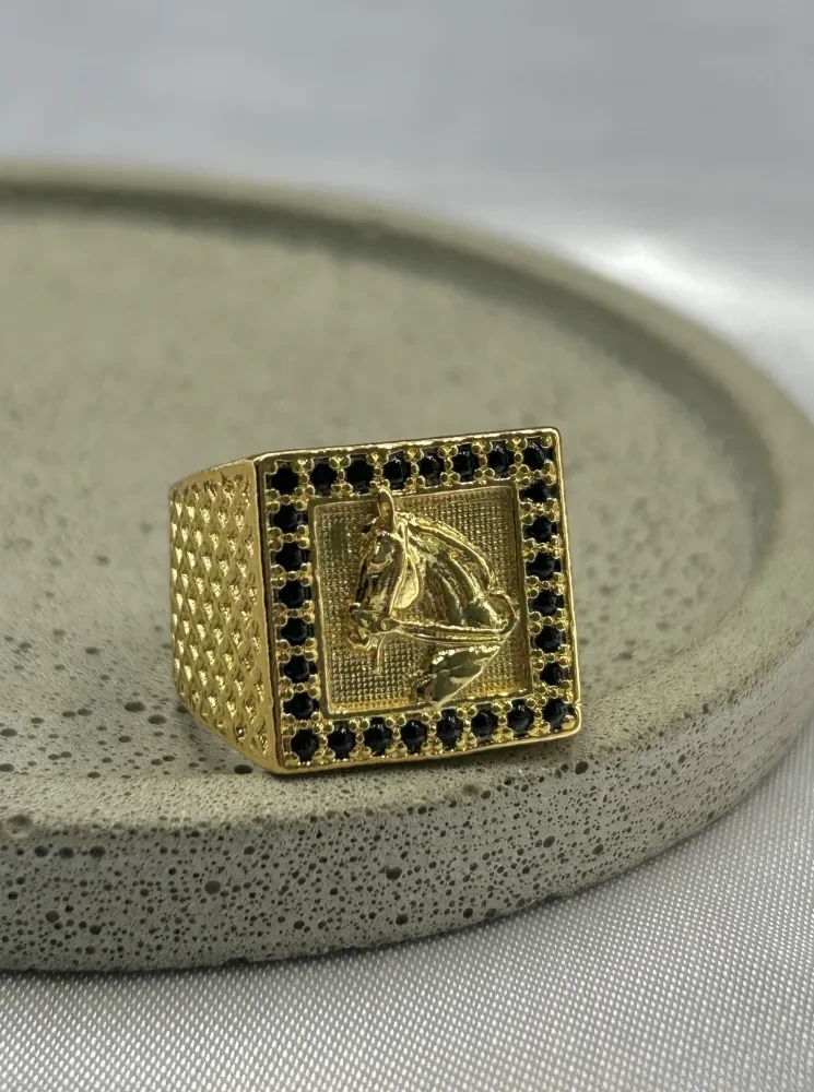 Anel Cavalo Banhado a ouro 18k - 1