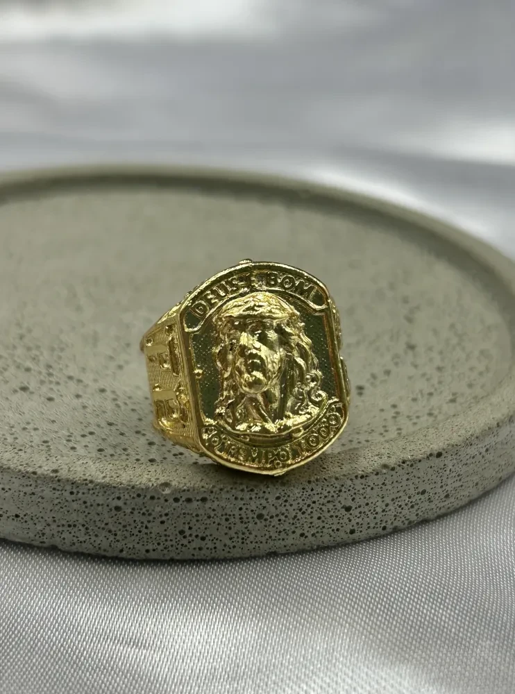 Anel Face De Cristo Banhado a ouro 18k - 1