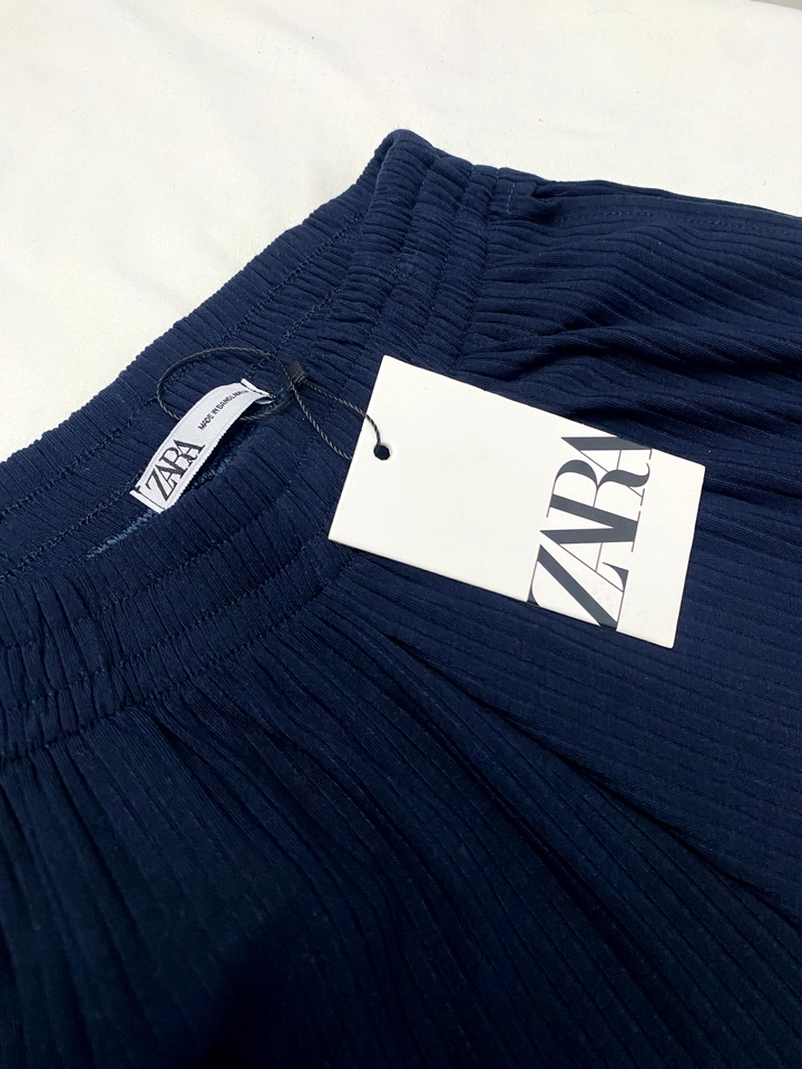 Shorts Canelado - Zara - 2