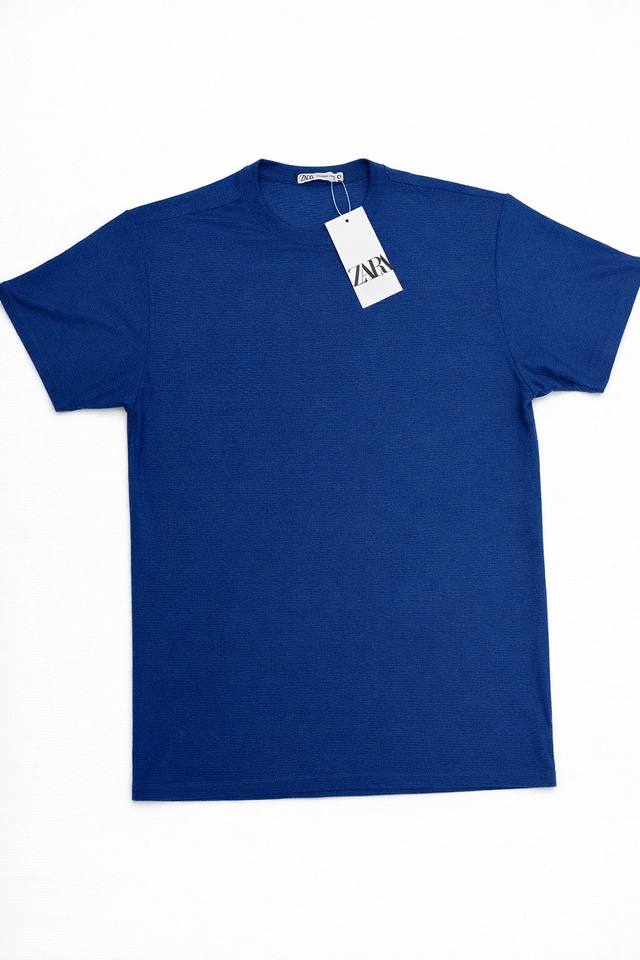 Camiseta Texturizada - Zara - imagem 1