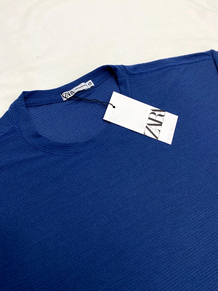 Camiseta Texturizada - Zara - imagem 2