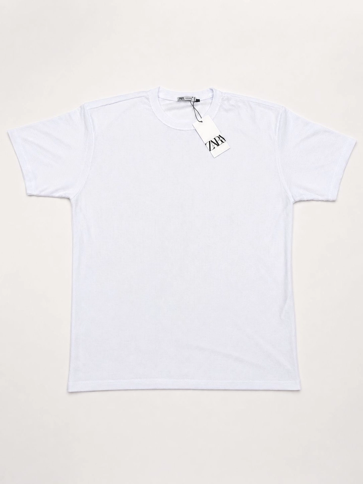 Camiseta Texturizada - Zara - imagem 1
