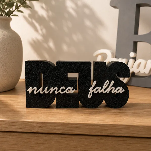 Letreiro Decorativo - Deus Nunca Falha