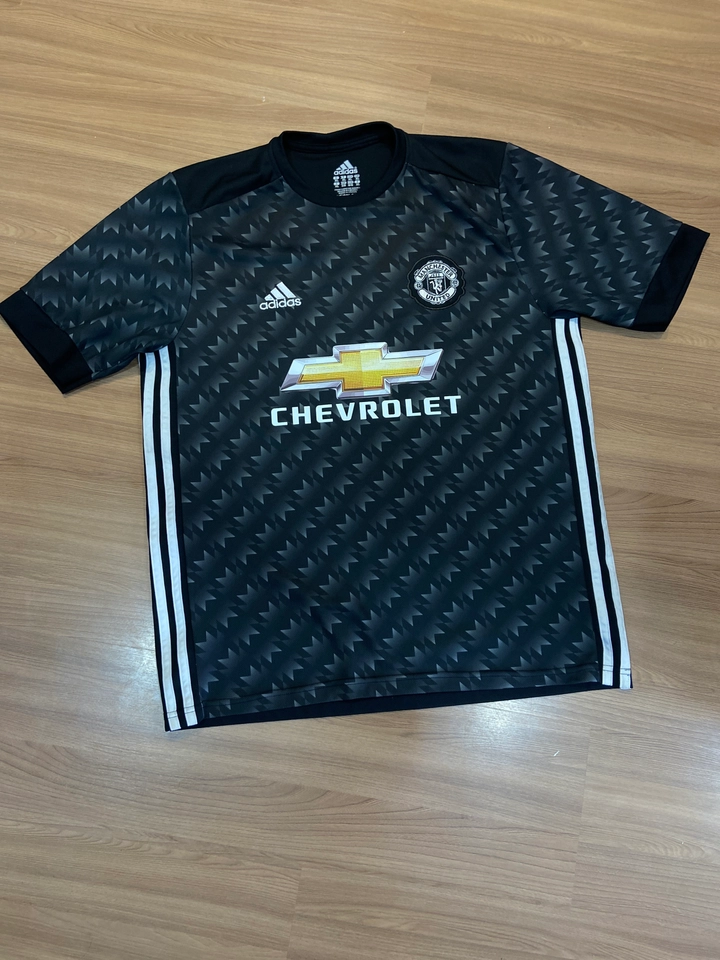 Manchester United 2017 II - 1