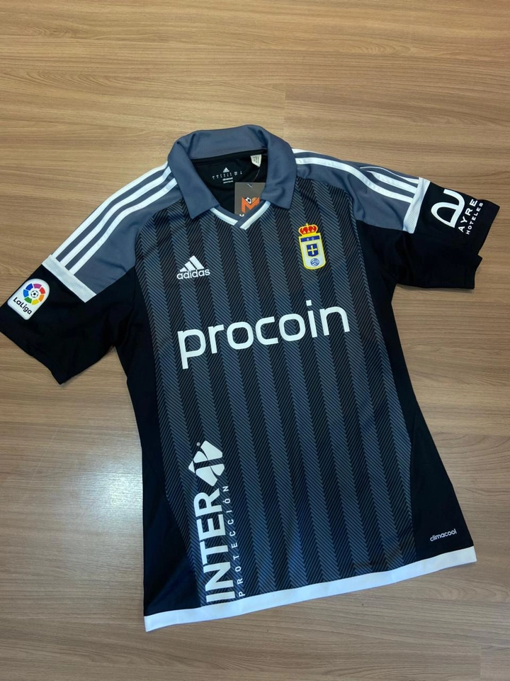 Real Oviedo 2016/17 Away - 1