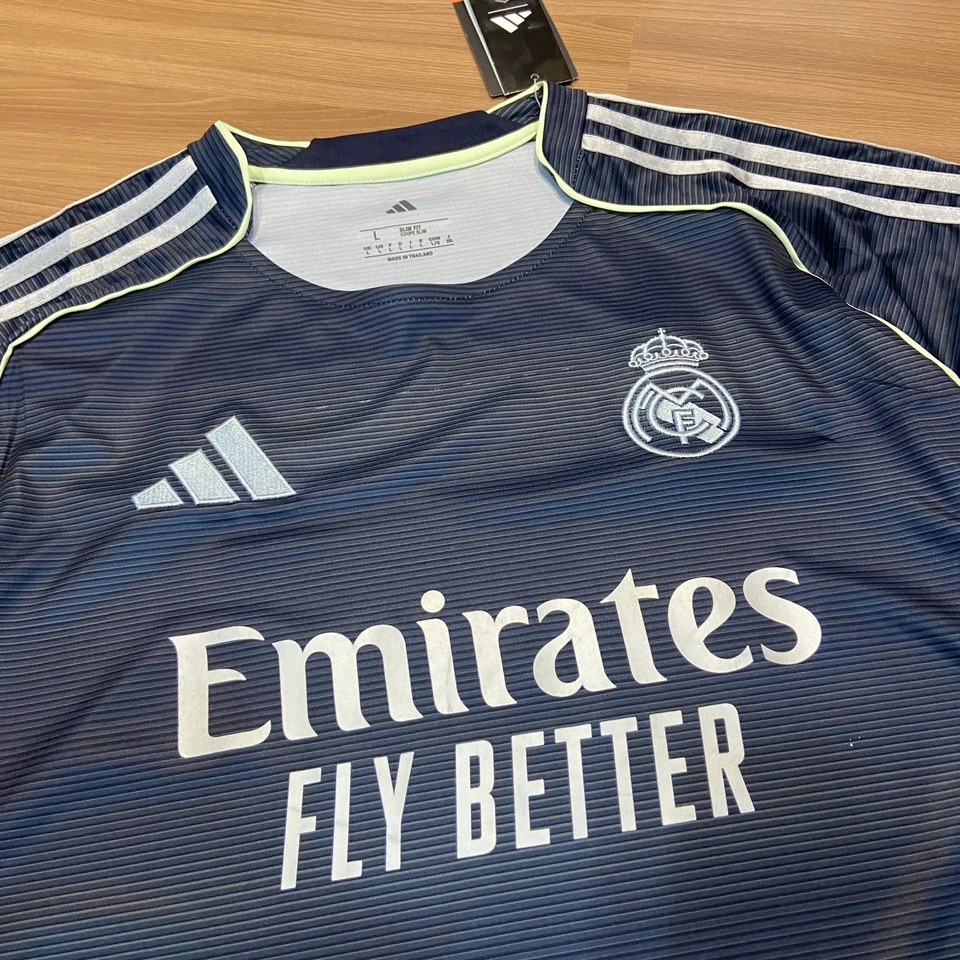 Real Madrid Fora 25-26 - 2