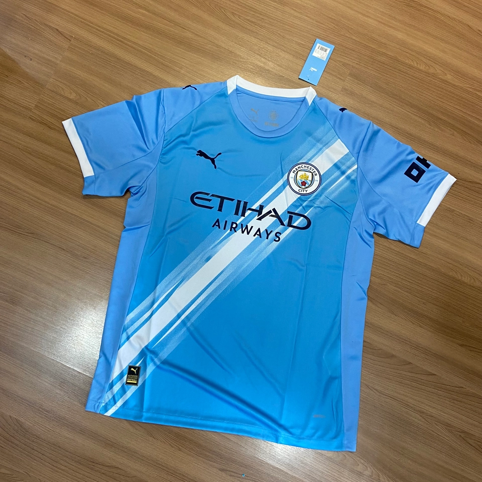 Manchester City 25-26  - 1