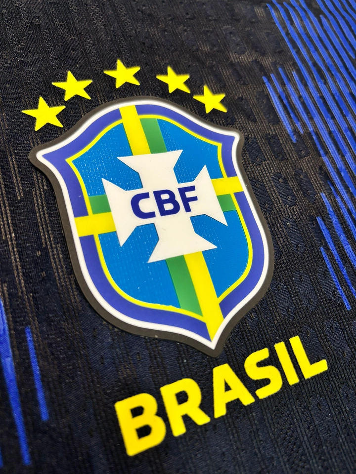 BRASIL FORA 2026 - MODELO JOGADOR - 4