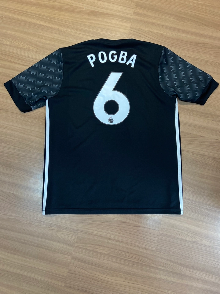 Manchester United 2017 II - 2