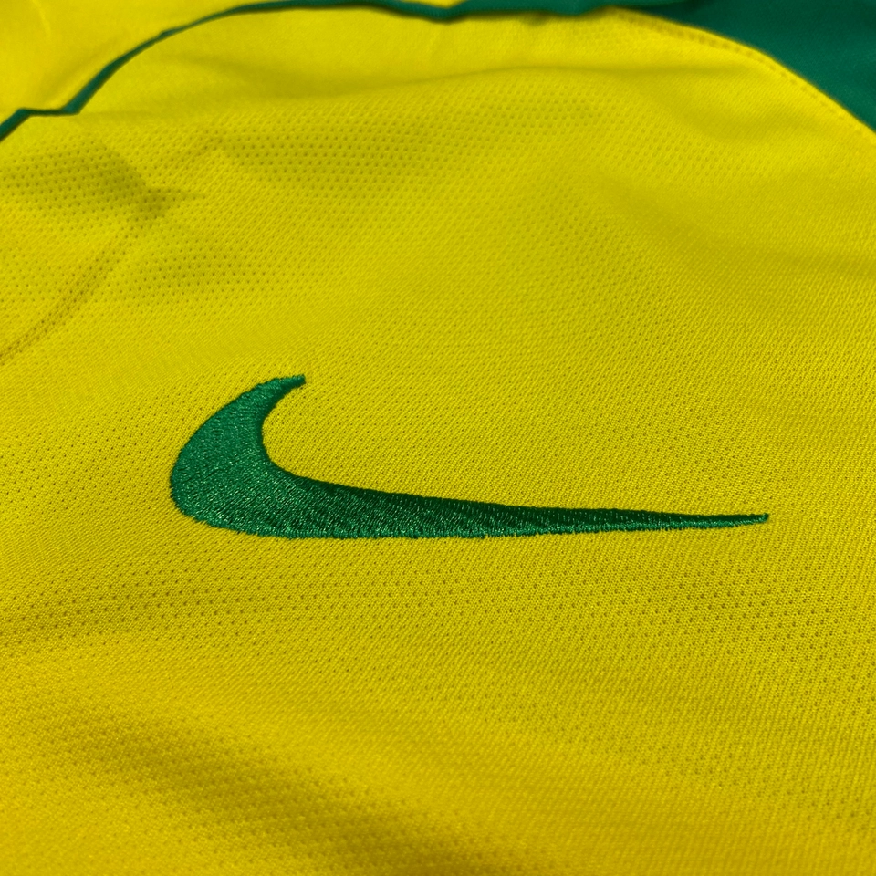 BRASIL RETRO RONALDINHO 2004/2005 - 4