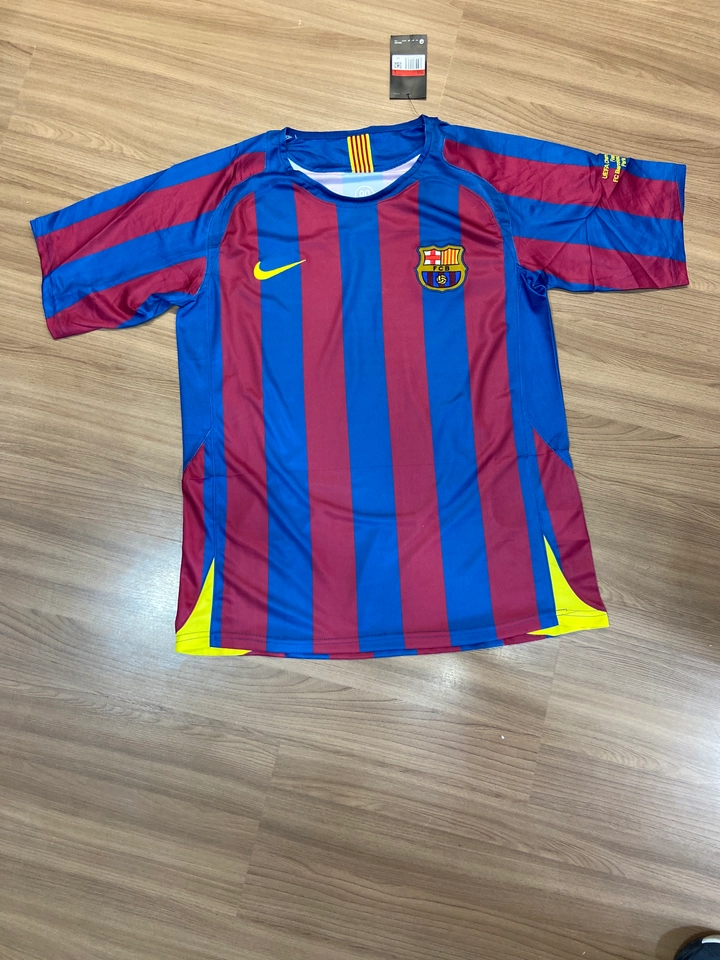BARCELONA 2005-06 - 1