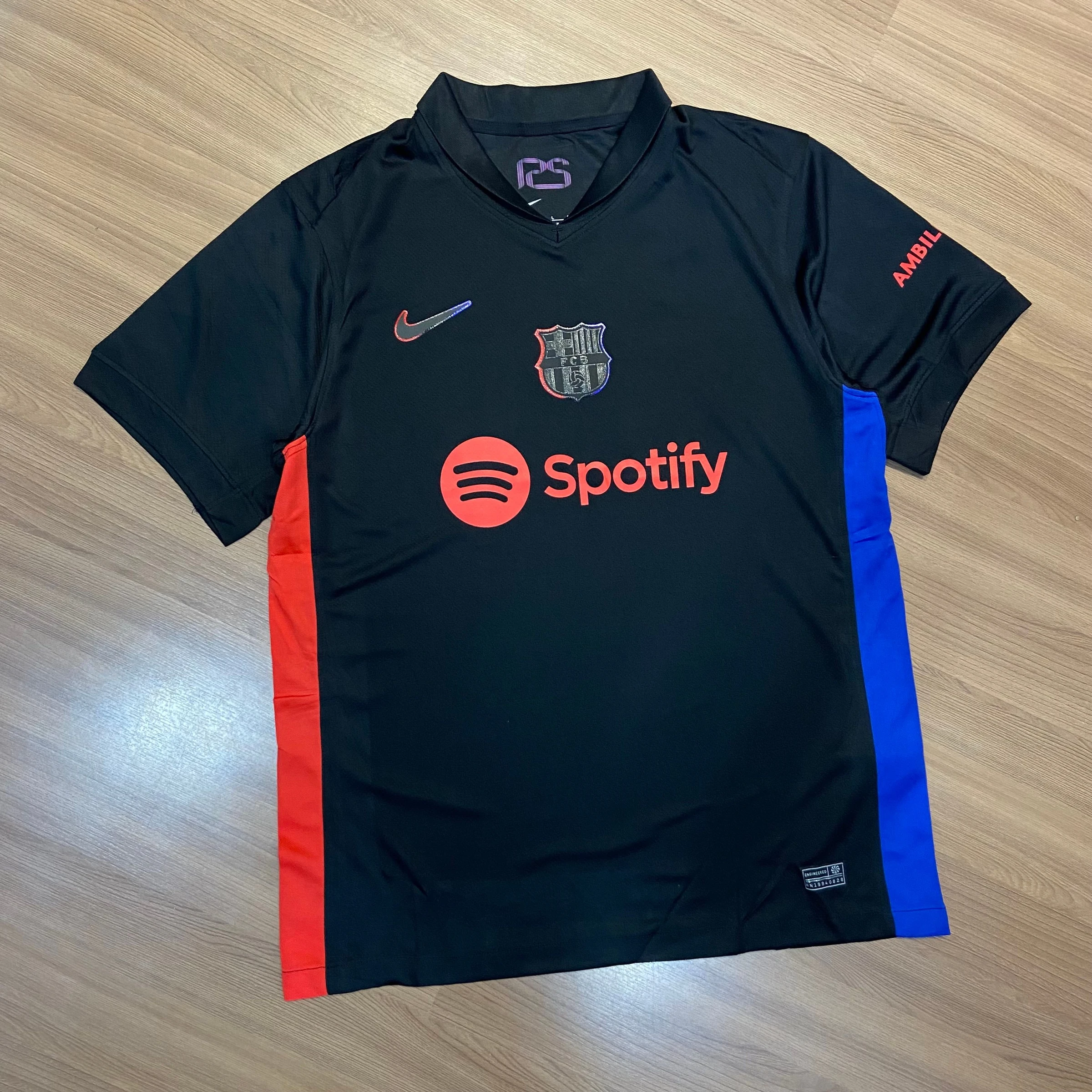 Barcelona Away 24/25 - 1