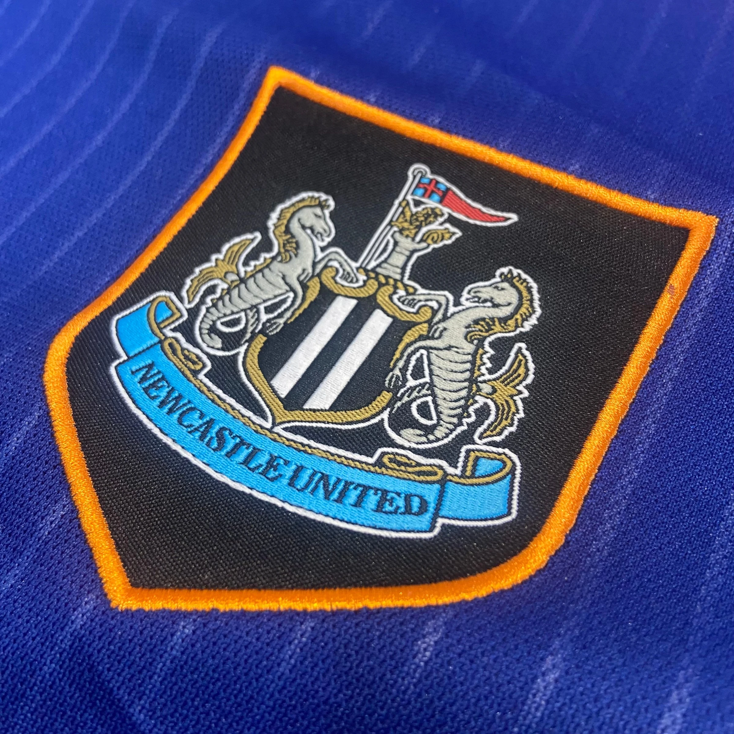 Newcastle United third 2025-2026 - 3