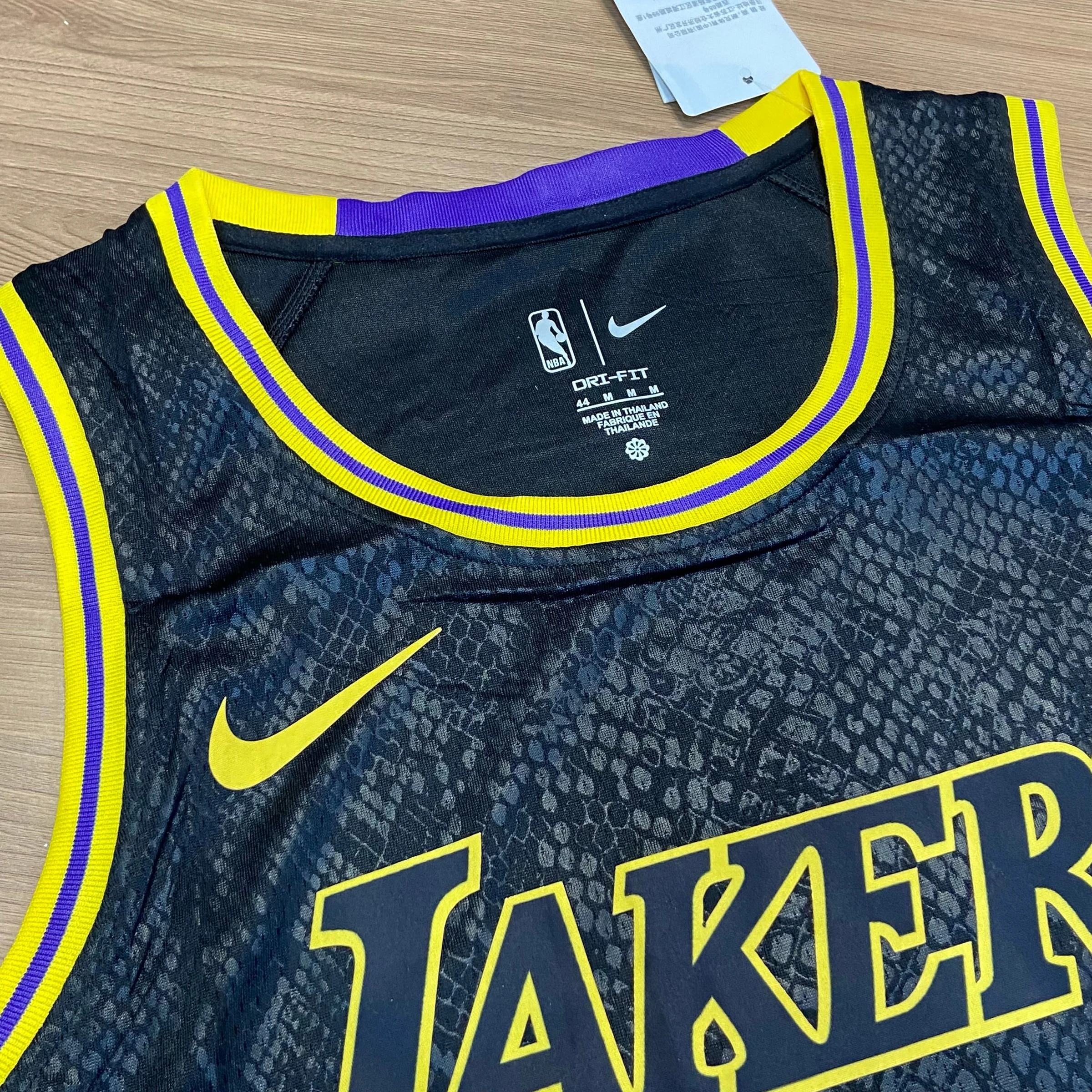 Regata Lakers Black Mamba  - 3