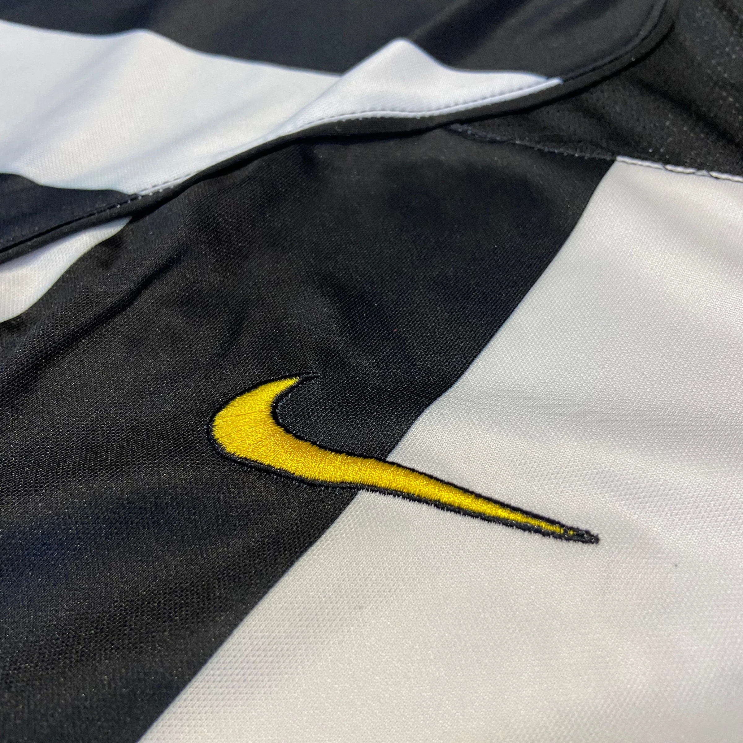 Juventus Casa 2004-2005 - 6
