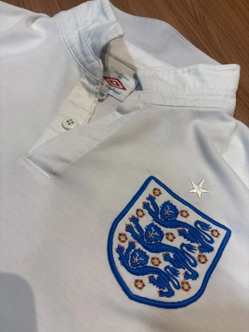 Inglaterra 2010 Polo Original  - 3