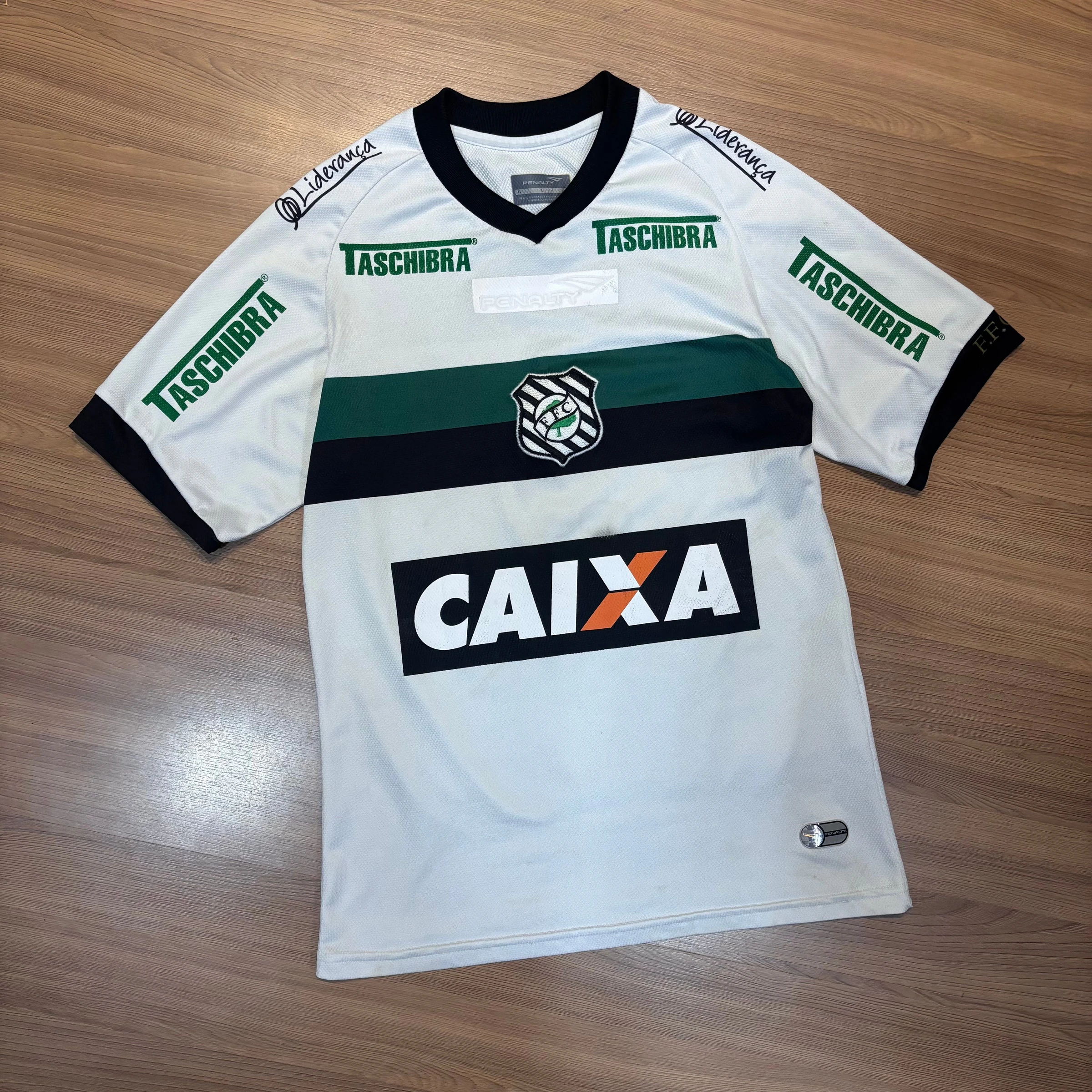 Figueirense Penalty Original de Jogo - 1