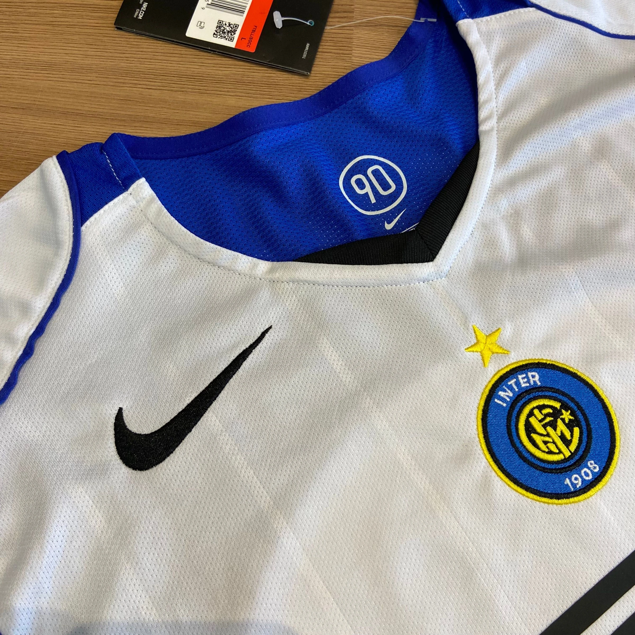 Inter de Milão 2004 Fora  - 3
