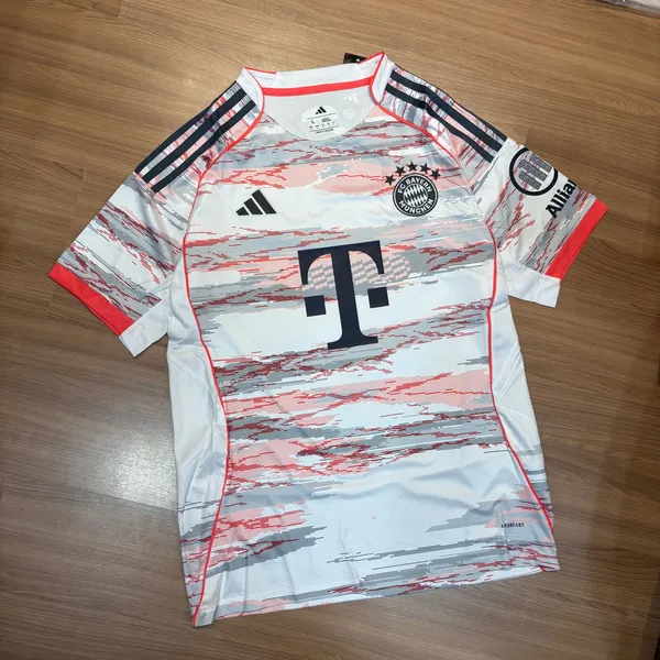 Bayern de Munique 25/26 Away