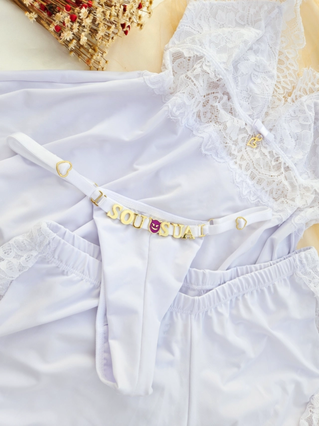 PIJAMA PERSONALIZÁVEL COM 5 LETRAS E UM EMOJI - 1