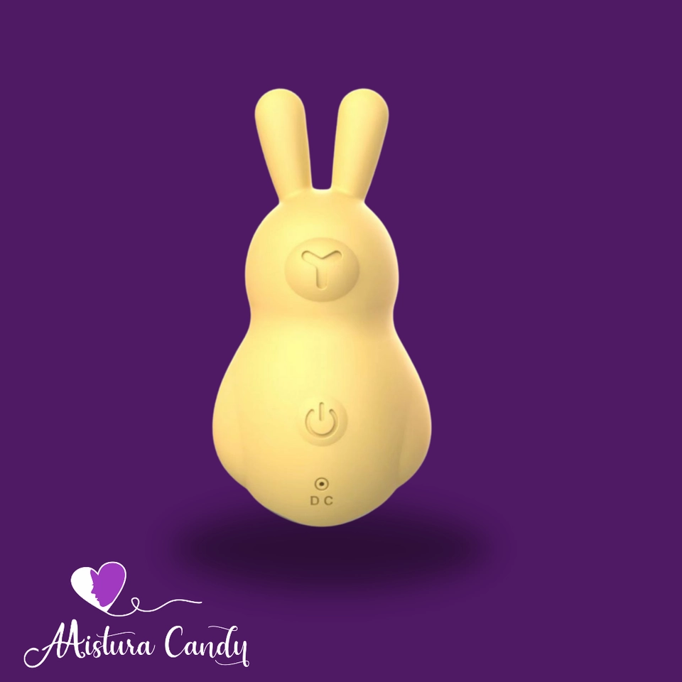 Candy Coelho  - 3